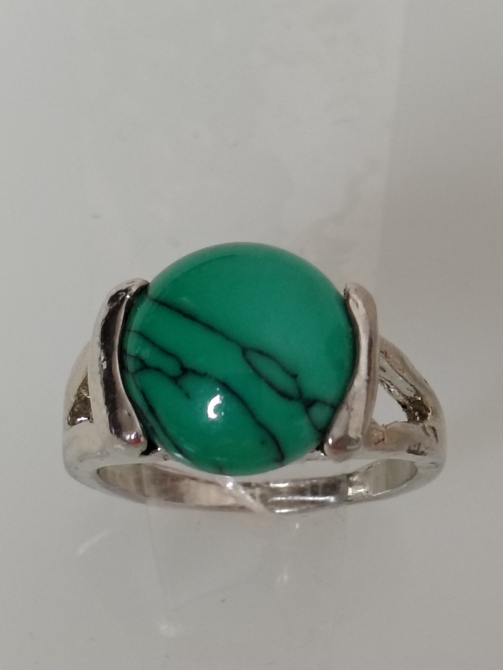 Silver Tone Ring Green Cabochon Women's Jewelry
